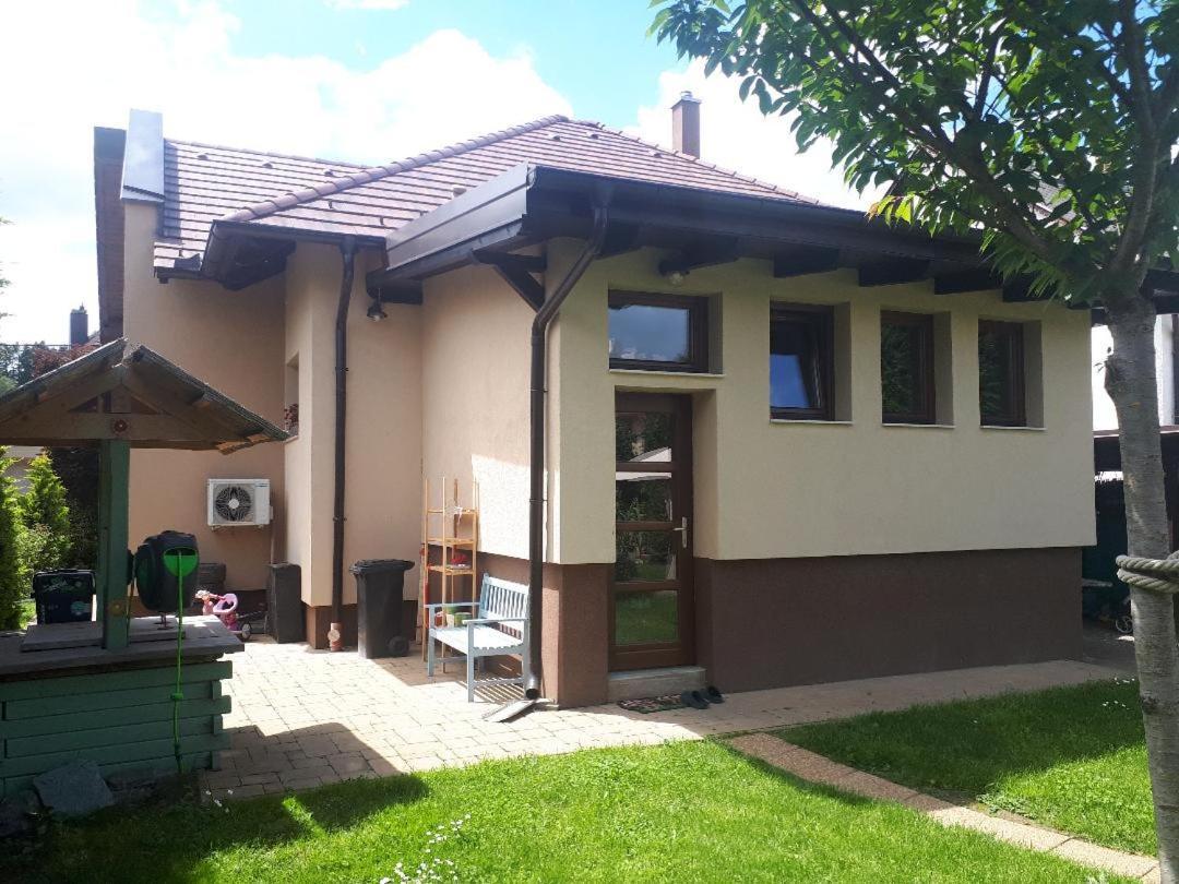 Aranypatak Apartmanhaz 솜버트헤이 외부 사진